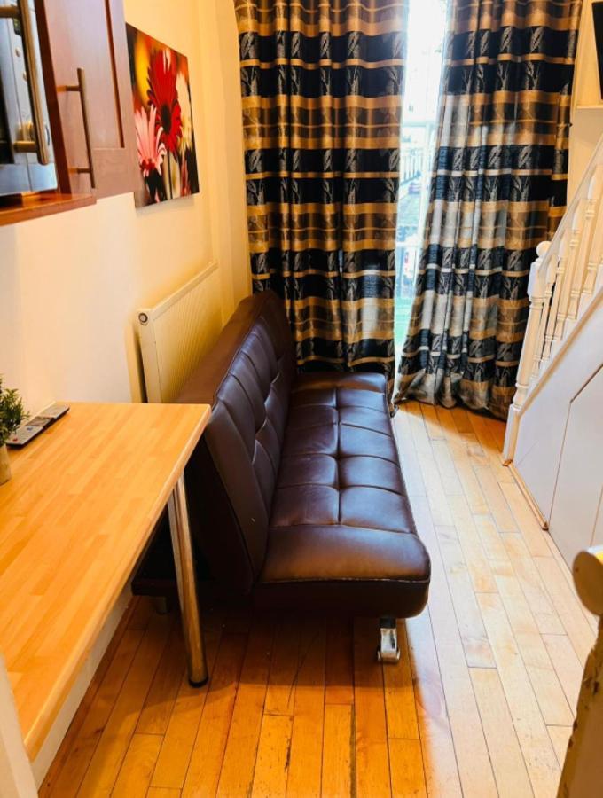 דירות לונדון F10- Mezzanine 1St Floor Flat Fits 3 Near Paddington מראה חיצוני תמונה